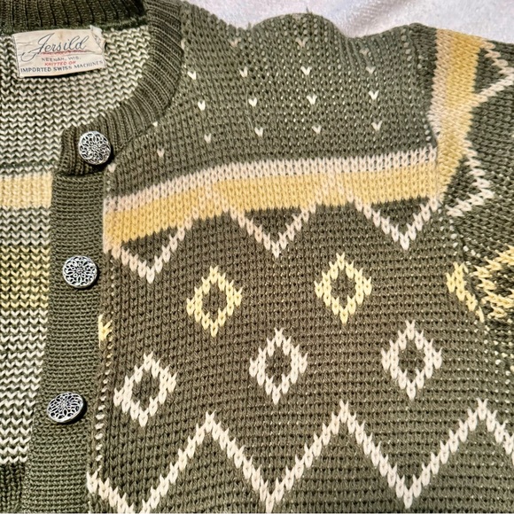 Excellent condition Vintage Jerslid cardigan, 100% virgin wool - Picture 8 of 9